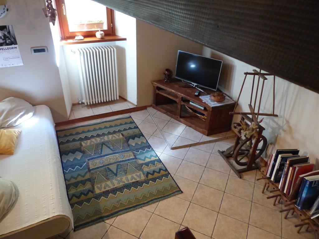 B&B Vecchio Torchio Di بارد المظهر الخارجي الصورة
