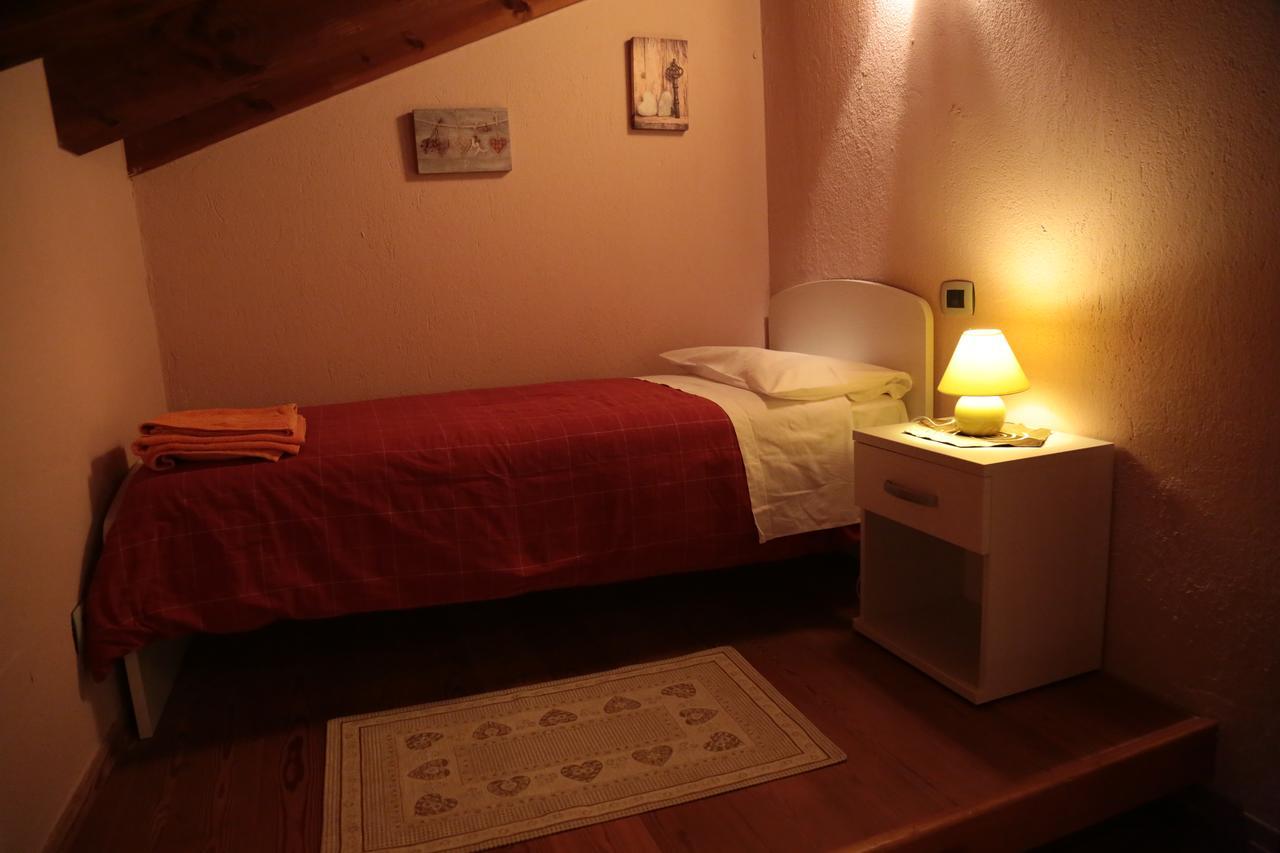 B&B Vecchio Torchio Di بارد المظهر الخارجي الصورة
